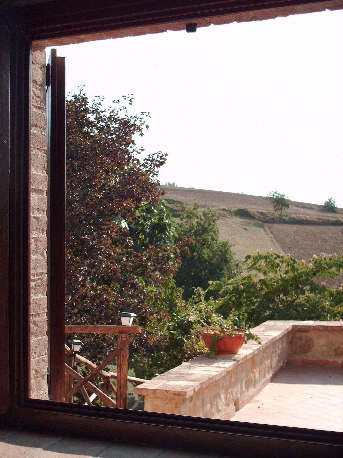 Ferienwohnung Agriturismo Bio Tra Cielo E Terra Grutti Exterior foto