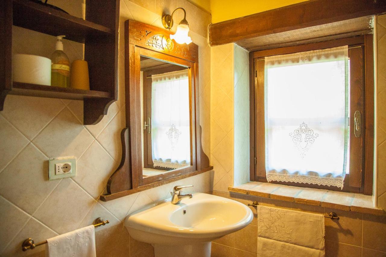 Ferienwohnung Agriturismo Bio Tra Cielo E Terra Grutti Exterior foto